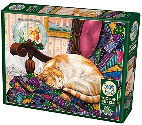 Sweet dream kissapalapeli on Cobble Hillin 1000 palan palapeli, jonka kuvassa punaraidallinen kissa nukkuu tilkkupeiton täällä.
