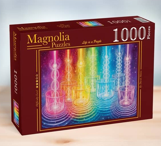 Bowls of Light palapeli on Magnolian 1000 palan palapeli, jonka kuvassa eri väriset maljat valoineen luovat upean kuvan, jonka paloja voit lajitella vaikkapa värien mukaan. Tämä palapeli tarjoaa värienergiaa harmaimpaankin päivään.