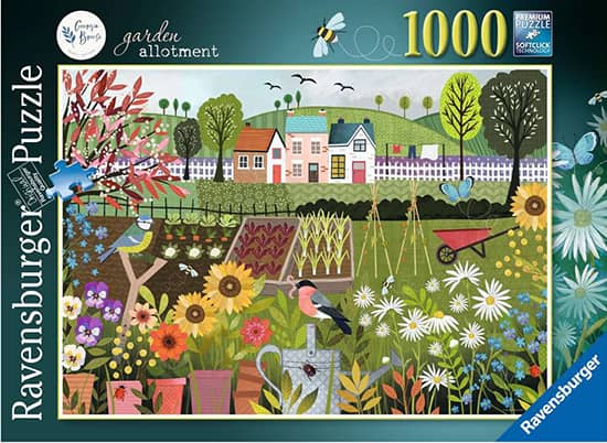 Siirtolapuutarha palapeli (Garden Allotment) on Ravensburgerin vuoden 2024 uutuus. Georgia Breezen kuvittamassa pelissä hyötypuutarha kukoistaa, kesän kukkaloisto on kauneimmillaan ja ihastuttavat talot näkyvät taustalla.