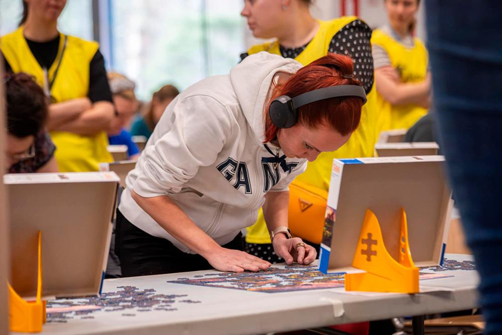 Riina Lahtinen: näin kokoat 500 palan palapelin nopeasti.